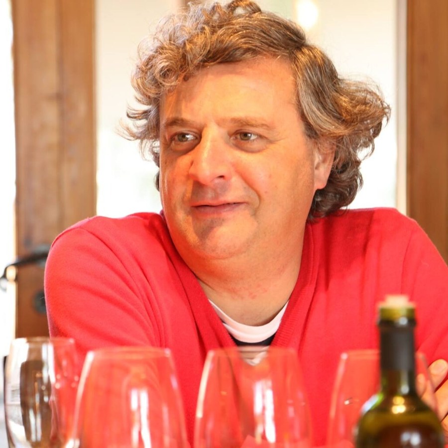 Retrato de Mauricio Llaver
