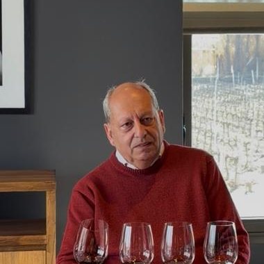 Retrato de Roberto Jesús González